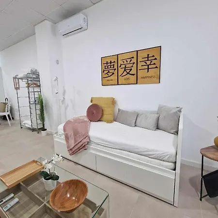 Moderno Apartamento 4 En Calle Marmoles Málaga Exterior foto